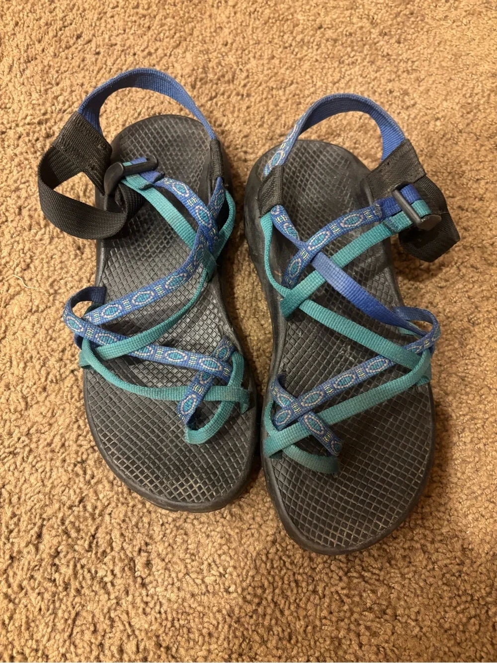 Women’s teal and Blue Strappy Outdoor Sandals Chacos